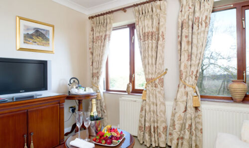 13 Larkspur